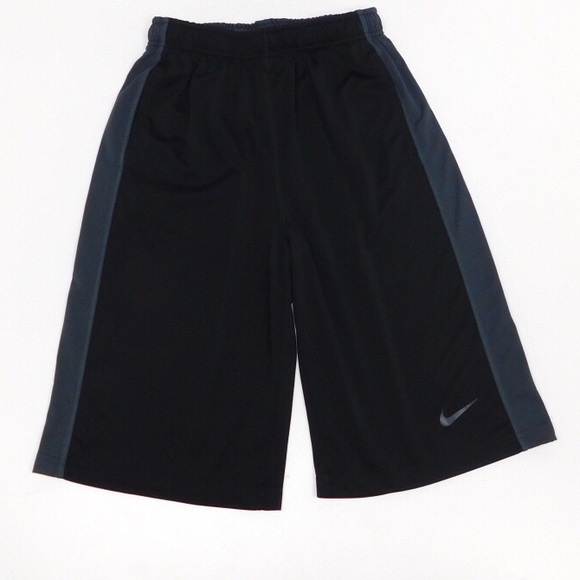 black nike shorts for boys